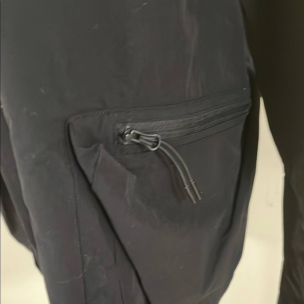 Patta Black Lightweight Jacket Versatile Design - image 5